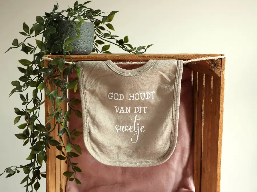 Slabbetje God houdt van dit snoetje